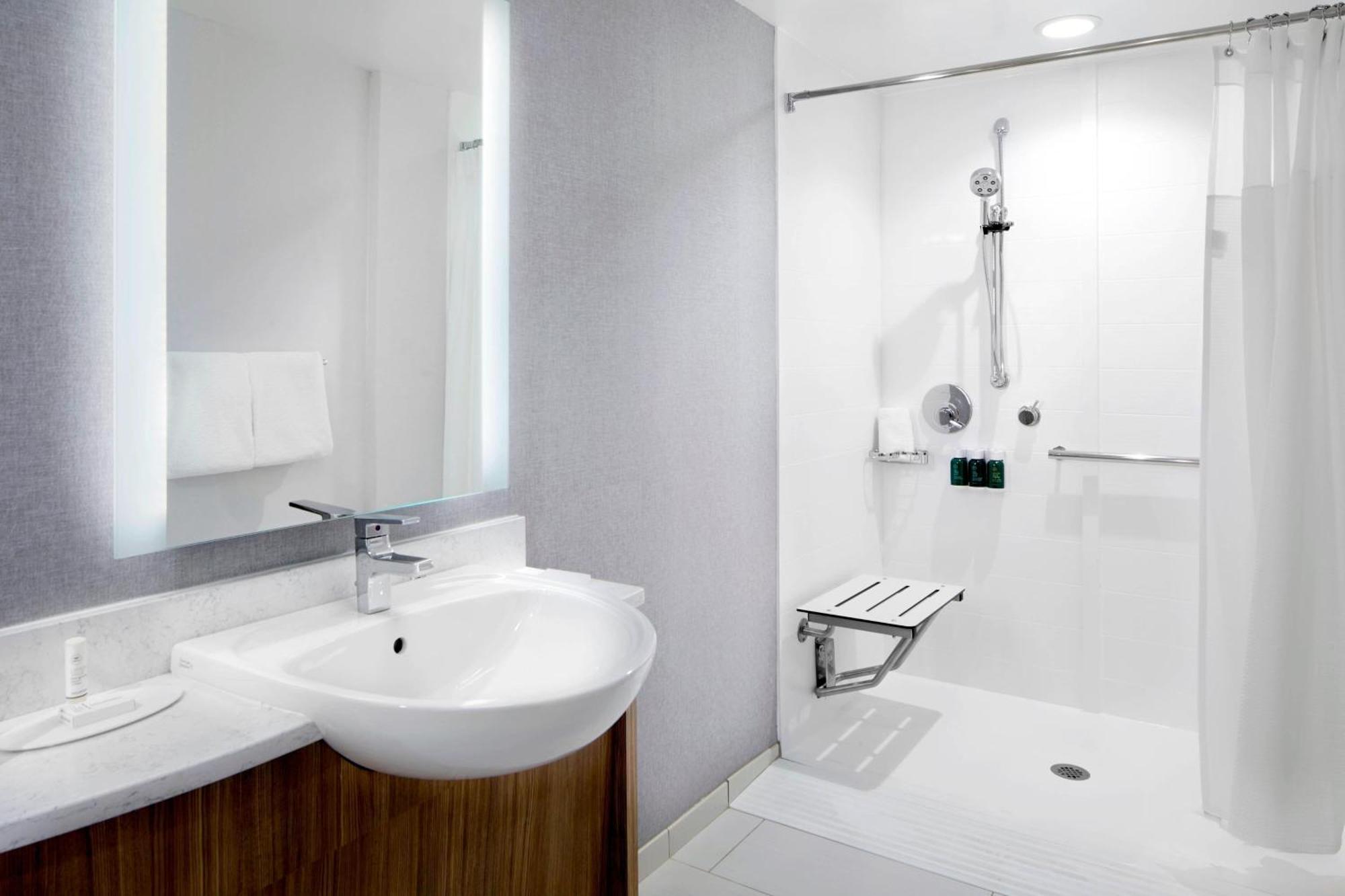 Springhill By Marriott Easton Area Hotel